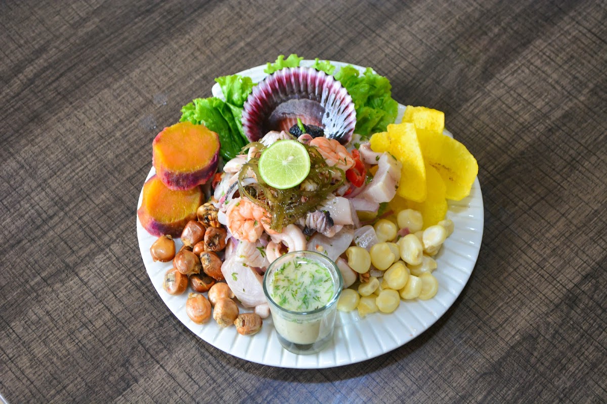 La Perla Criolla (Comida Peruana) - Photo 2