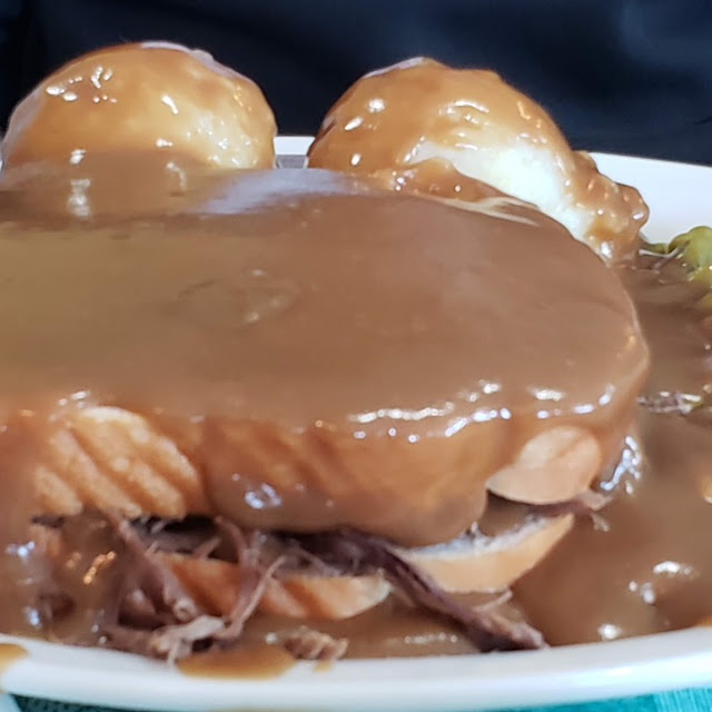 Hot Turkey Sandwich with Mashed Potatoes with Gravy