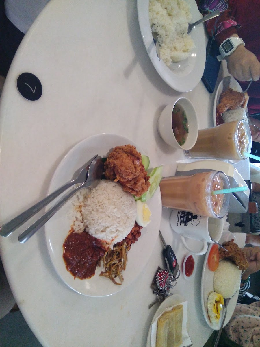 MyRail Coffee Sendayan - Photo 7