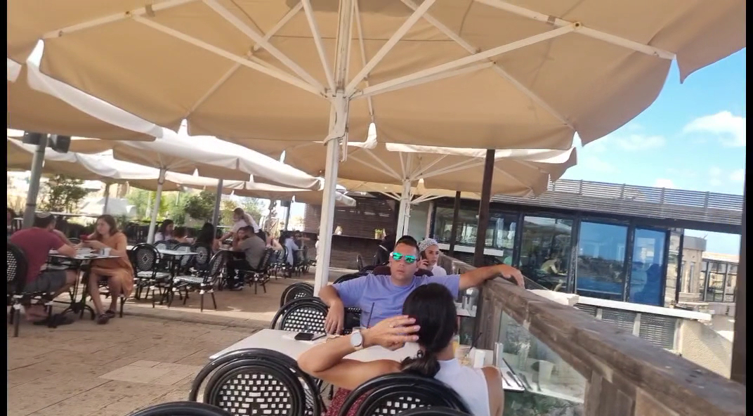 Port Cafe - Photo 1