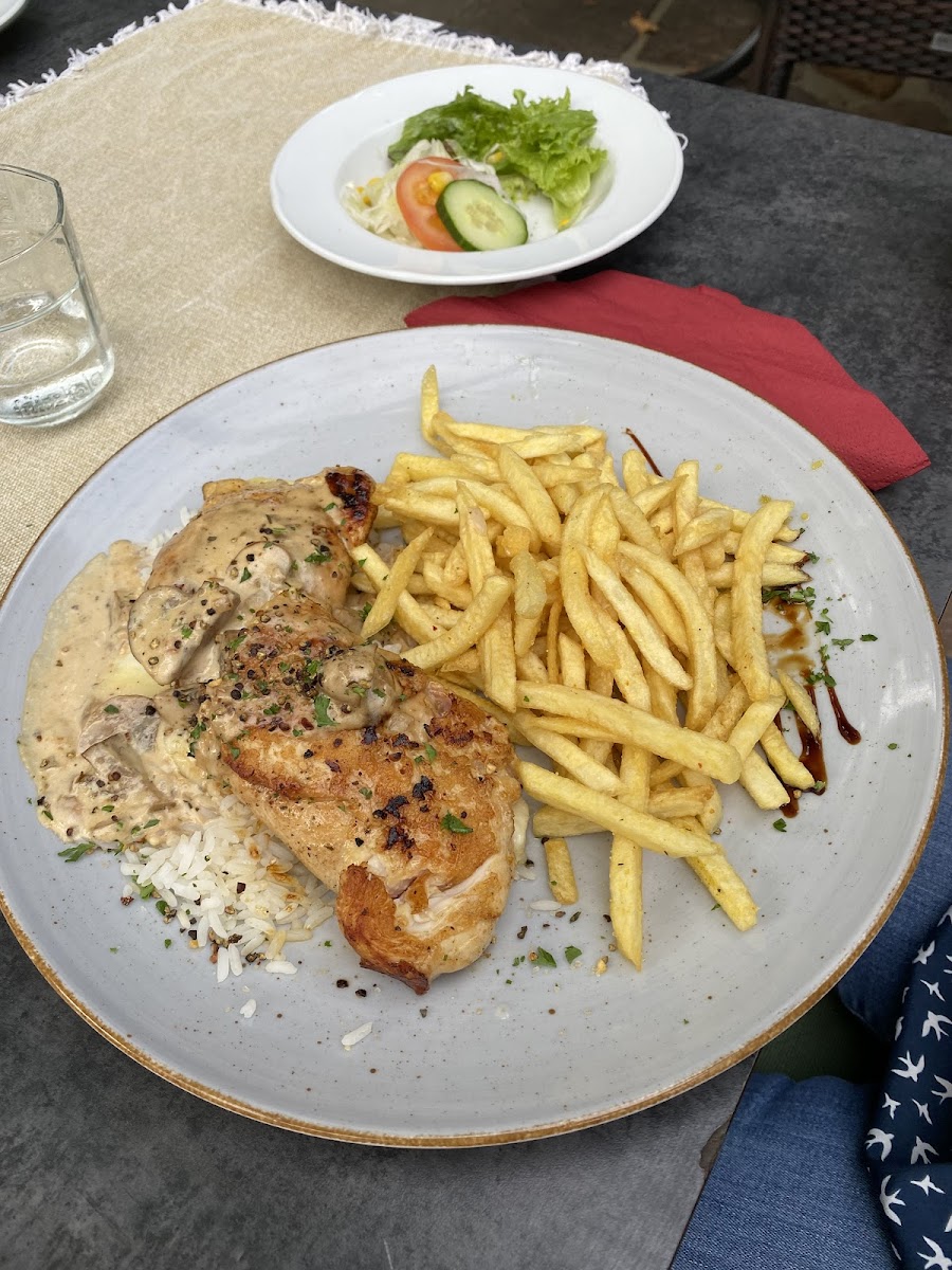 Restaurant im Burghof - Photo 9