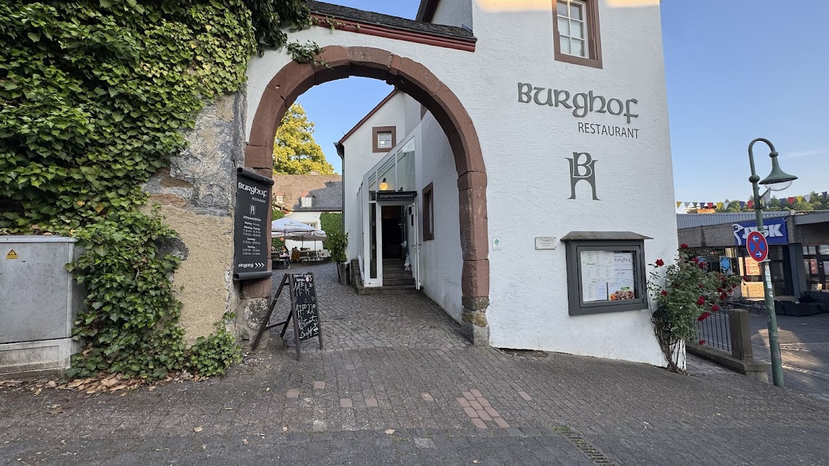 Restaurant im Burghof - Photo 3