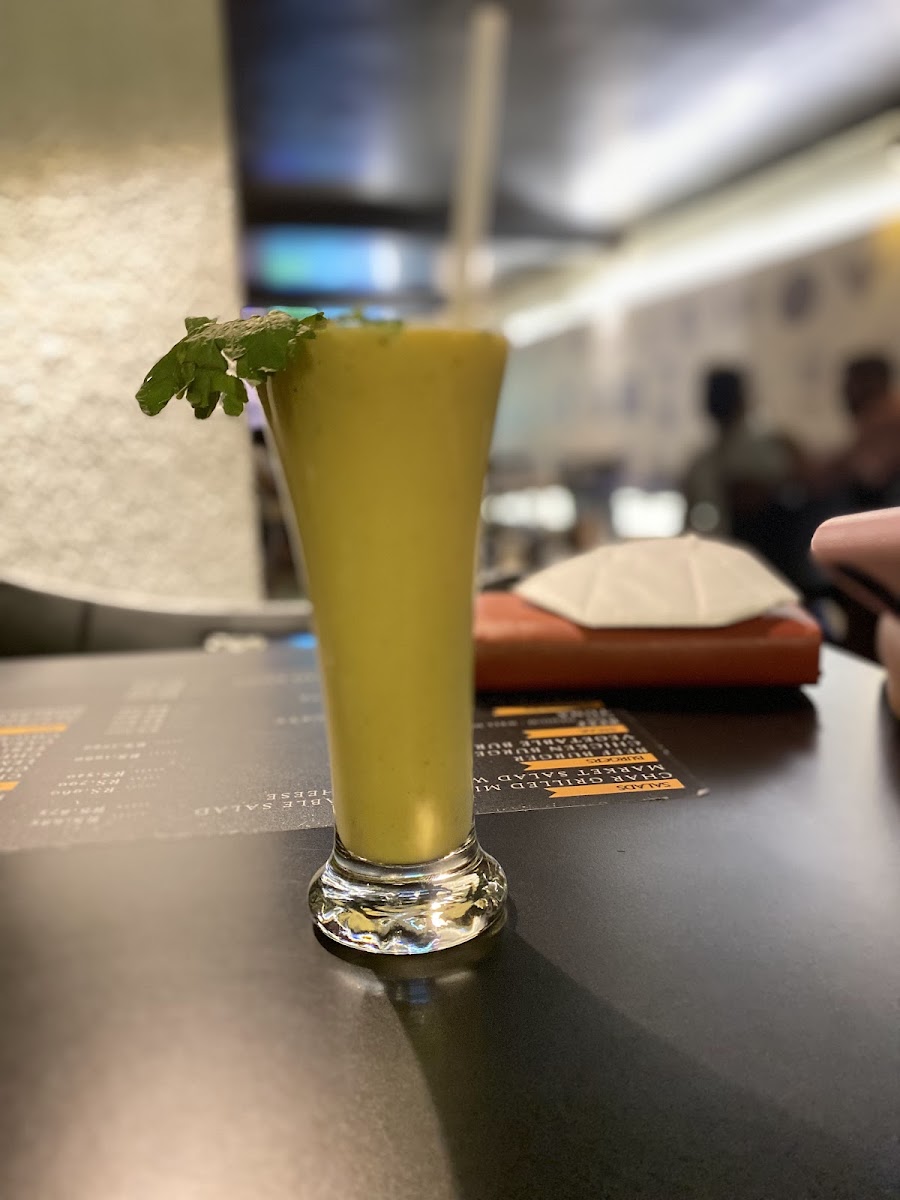 Podium Sports Restaurant - Photo 9