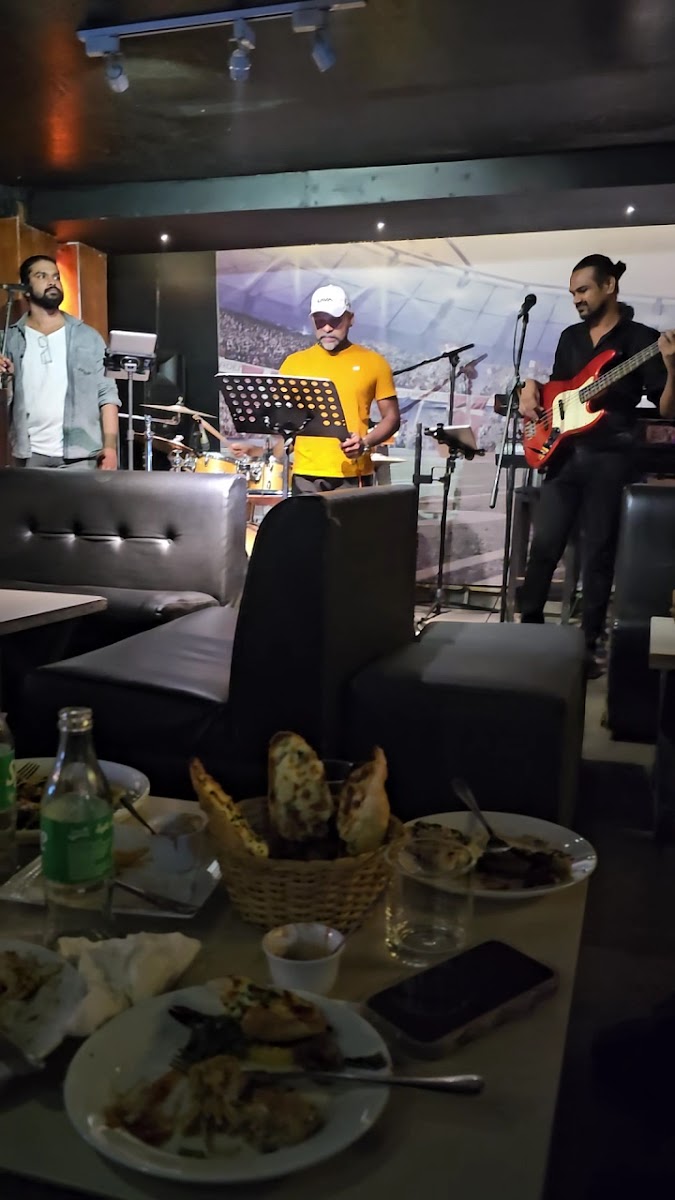 Podium Sports Restaurant - Photo 1