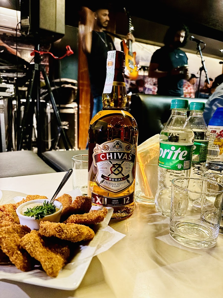 Podium Sports Restaurant - Photo 2