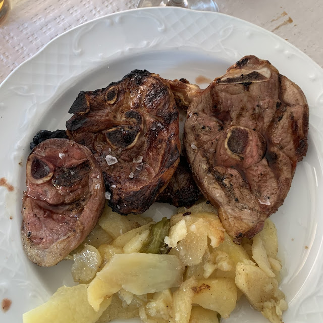 Cordero A la Brasa