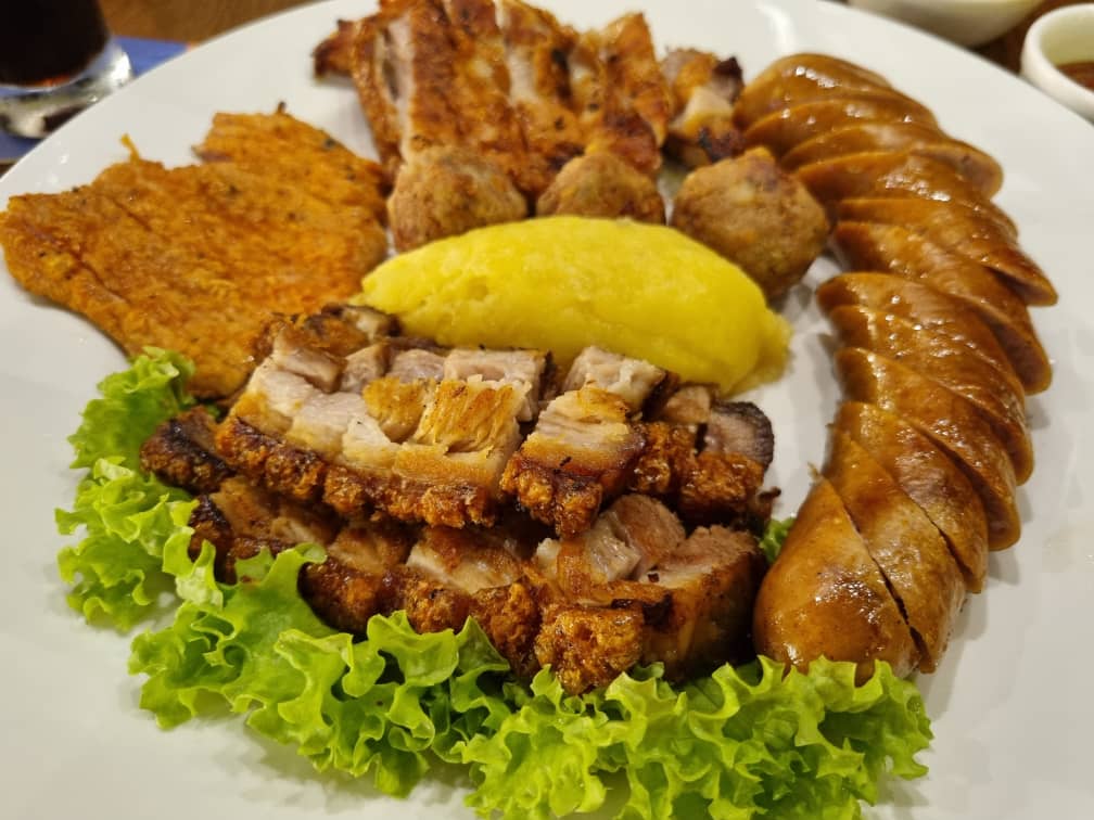 Oinks! Sibu - Photo 2