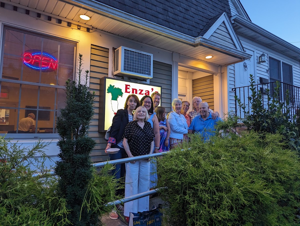 Enza's Ristorante