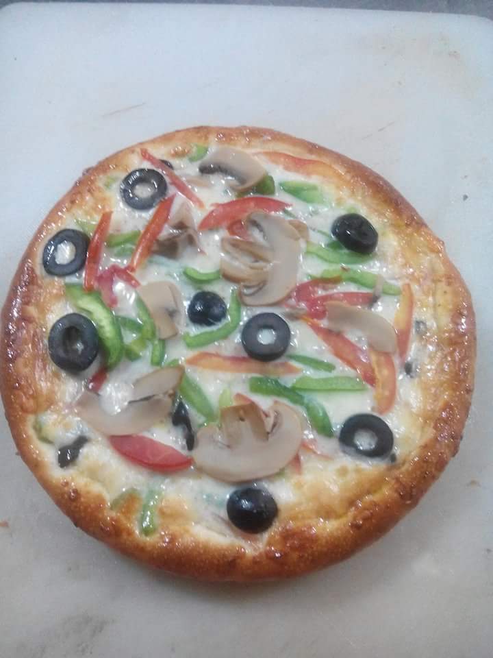 19 Pizza - Photo 6