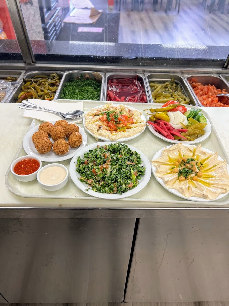 ABU NAWRAS RESTAURANT مطعم أبو نورس - Photo 1