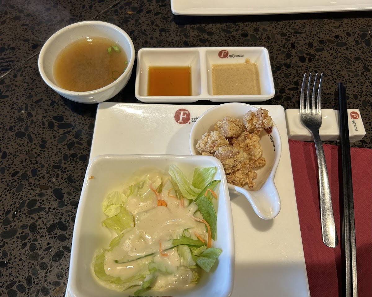 Fujiyama Tepan Restaurant - Photo 5