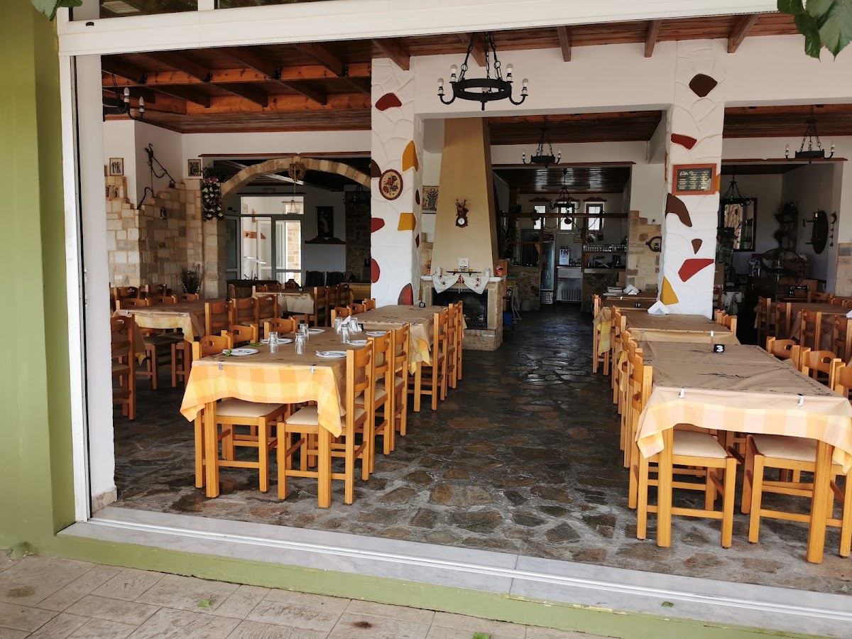 Lelis Taverna