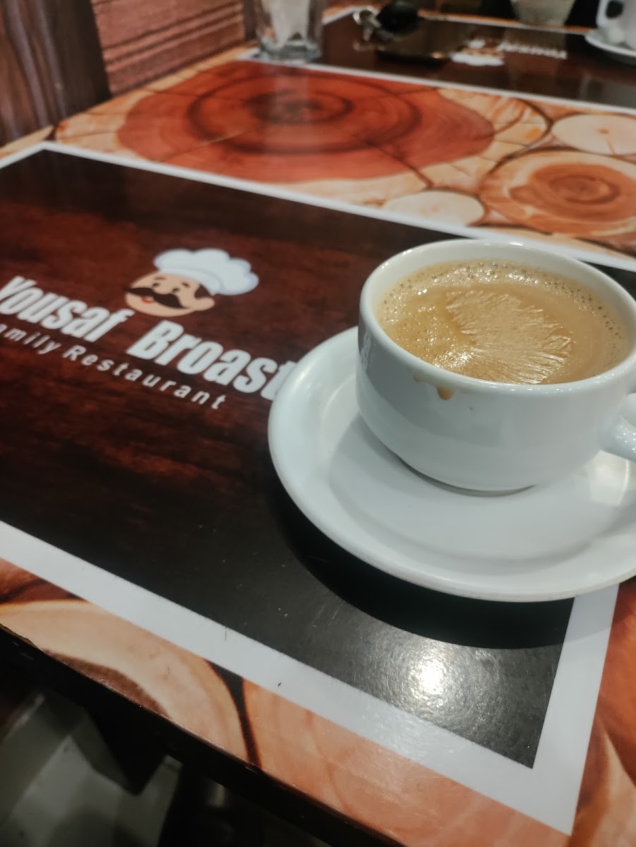 Yousaf Broast Family Restaurant - Photo 6
