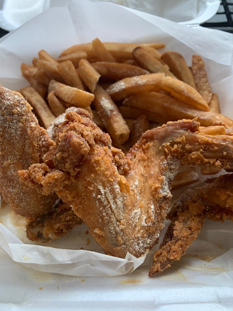 Fairview heights fish and chicken - Photo 2