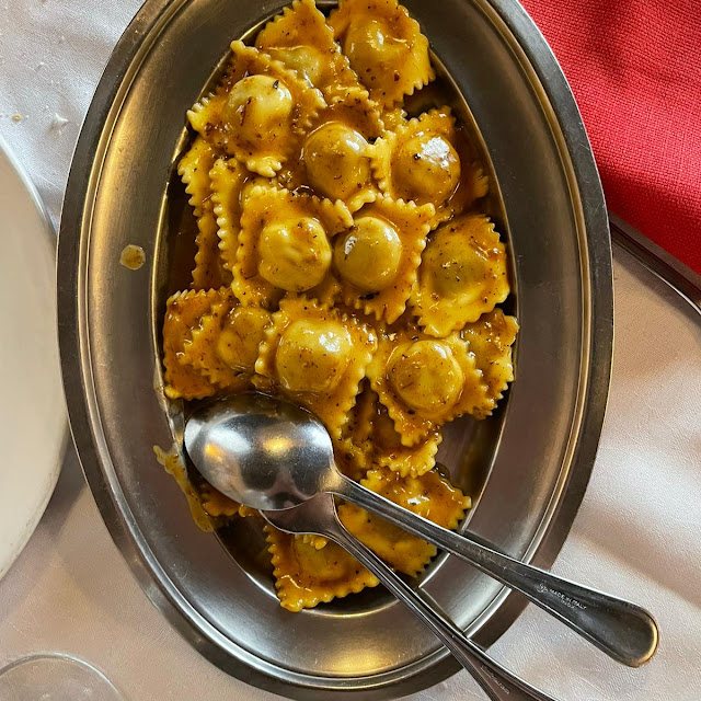Agnolotti Al Sugo D'arrosto
