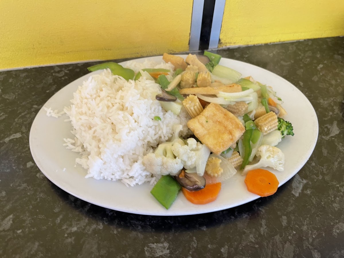 Noodle Haven - Photo 4