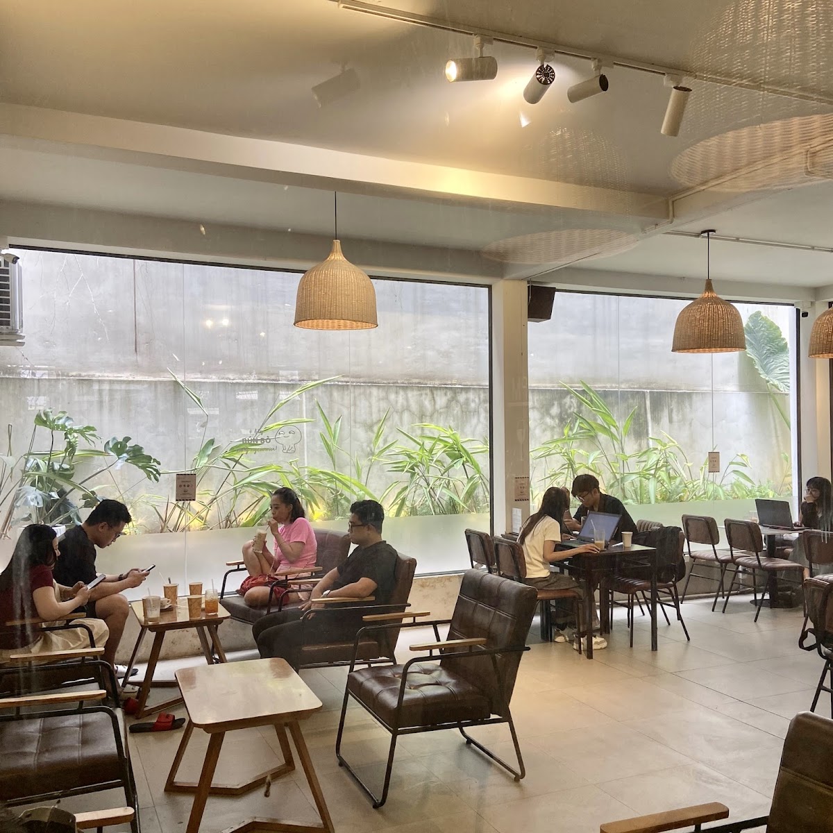 Hôm nào cafe