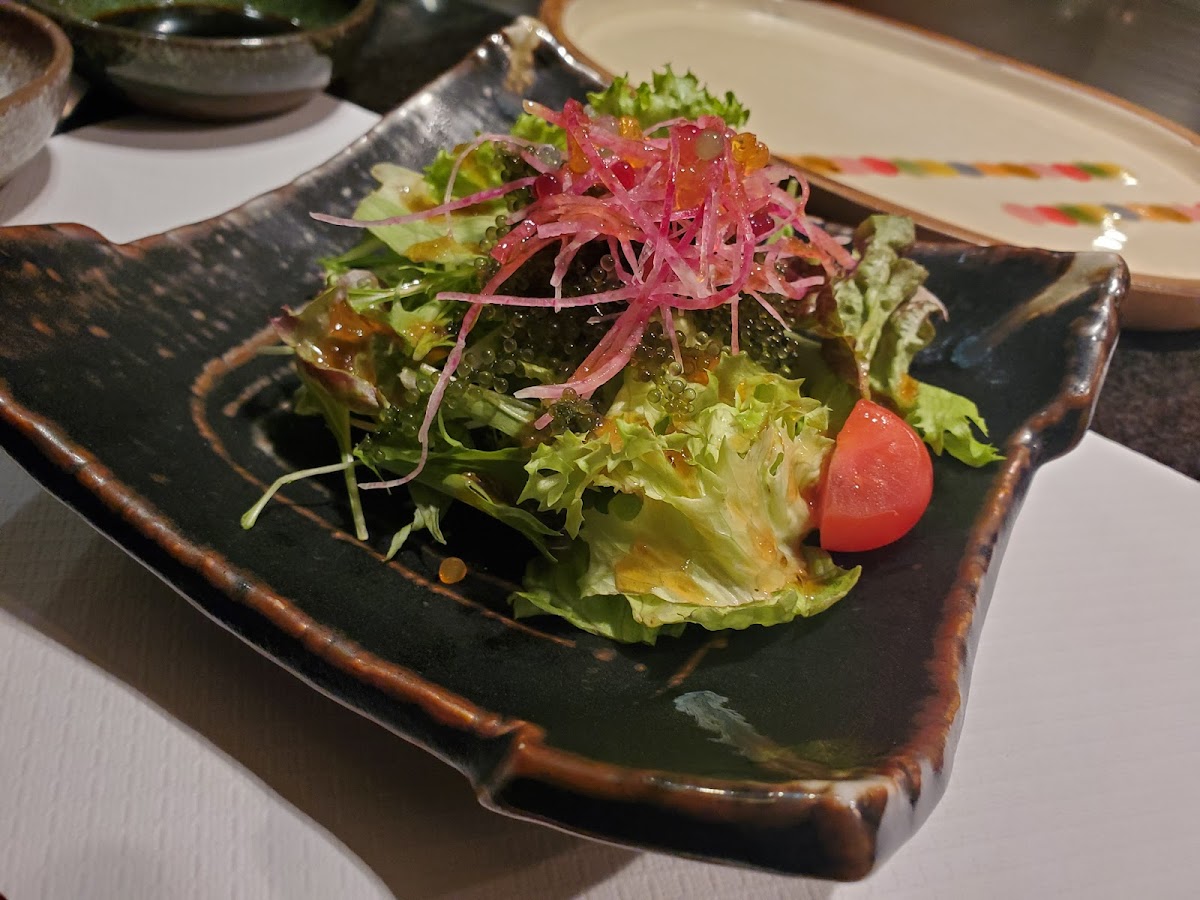 Sumibi-Yakiniku Ishigakian - Photo 6
