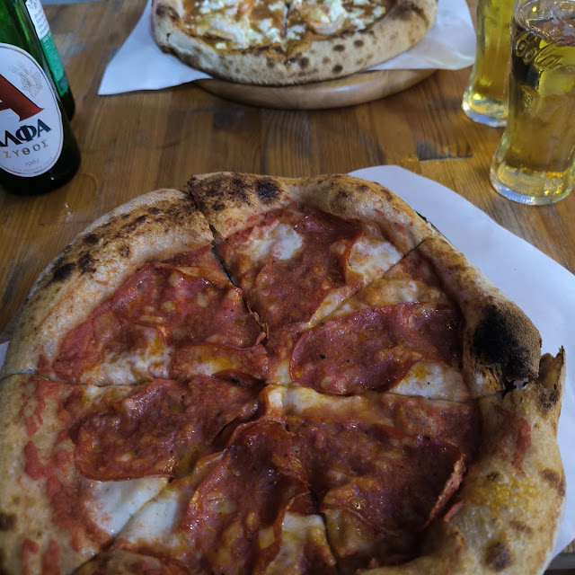 Salamino E Saganaki