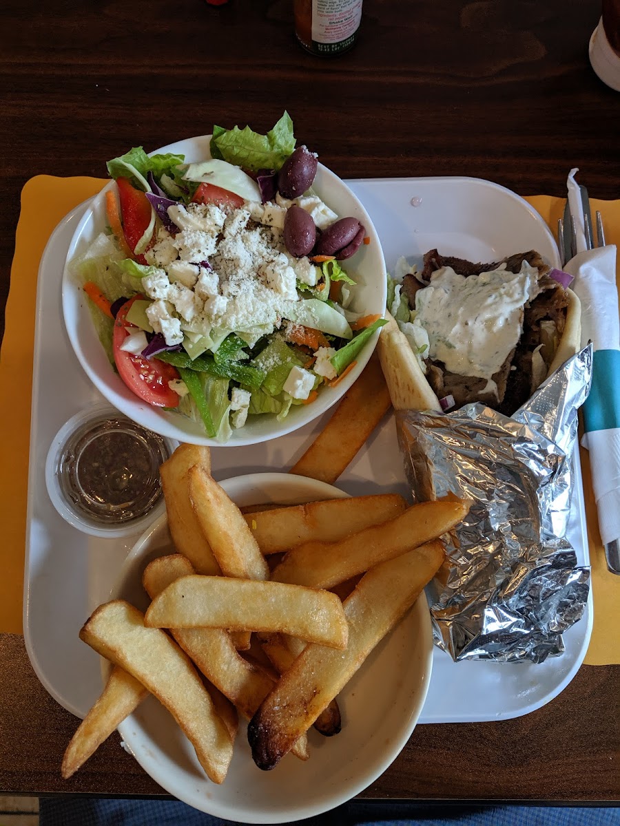Side Street Cafe Restaurant - Photo 3