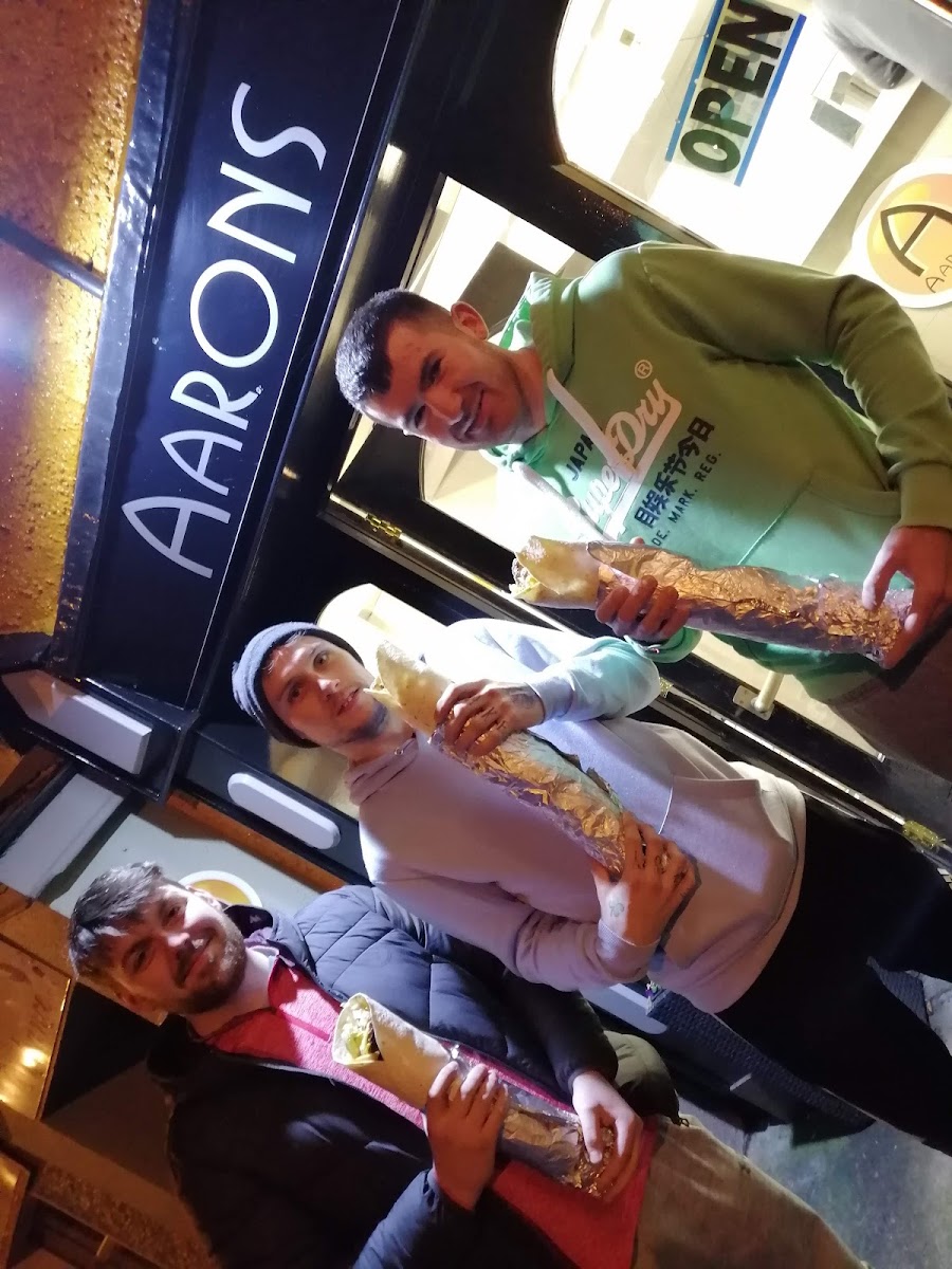 Aarons Takeaway - Photo 5