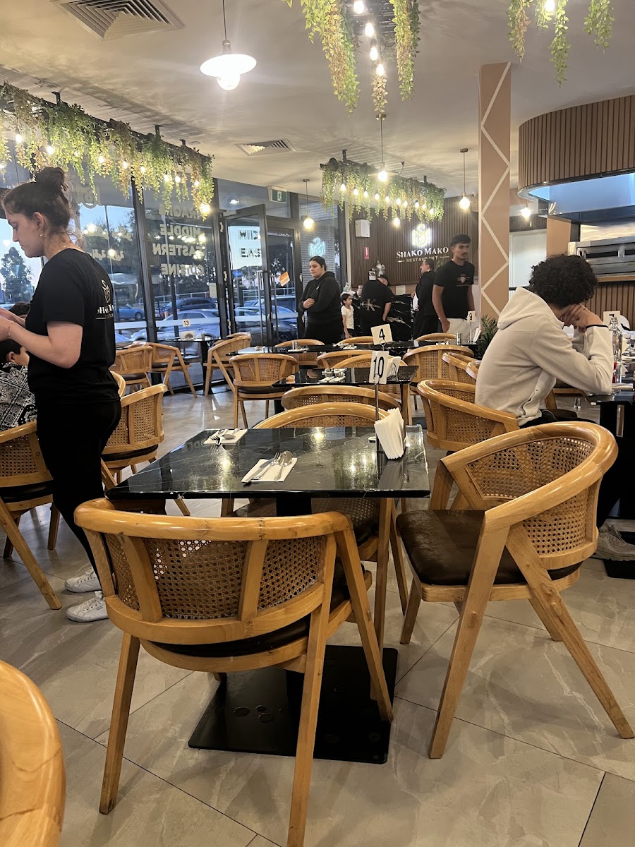 Shako Mako Restaurant - Photo 9