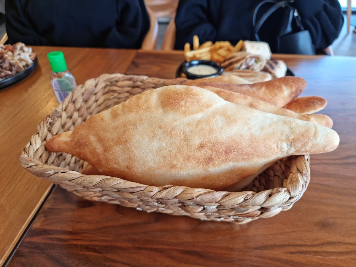 Shako Mako Restaurant - Photo 1