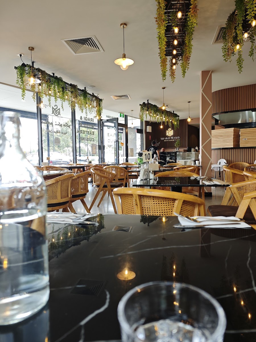 Shako Mako Restaurant - Photo 4