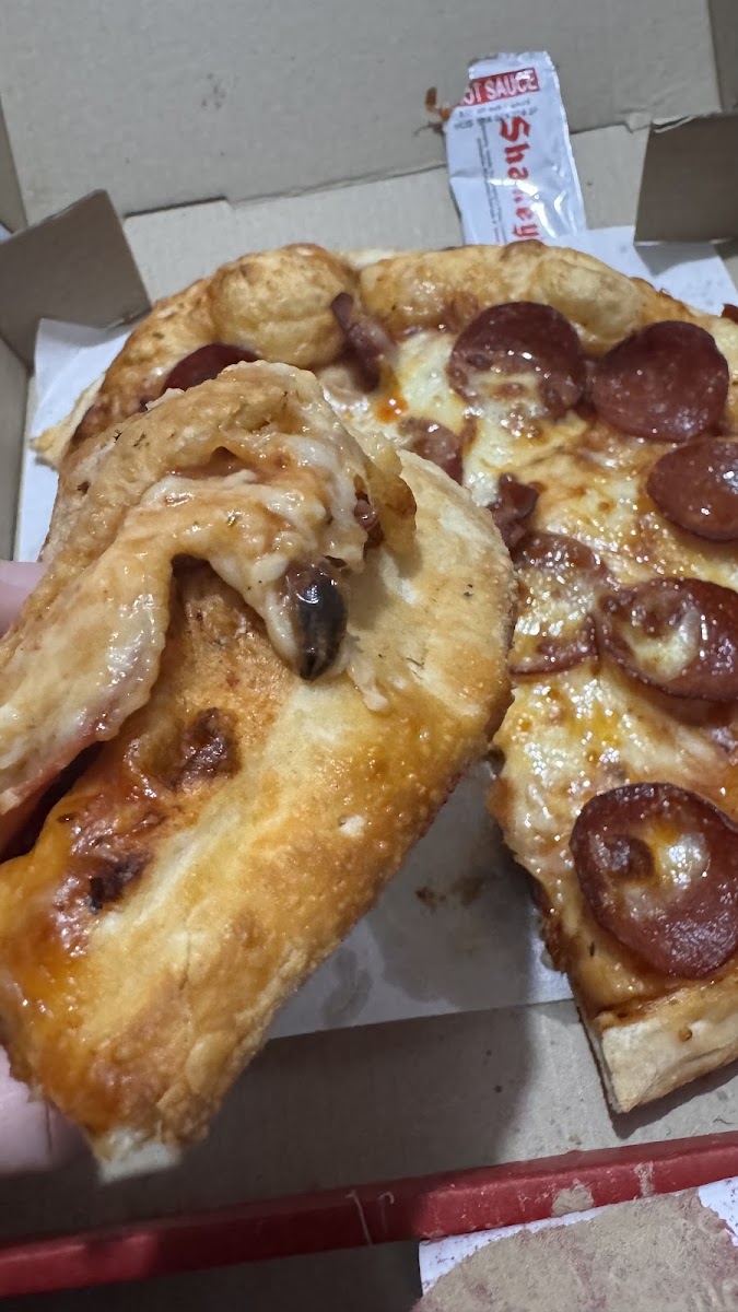 Shakey's Pizza Parlor - Iriga - Photo 2