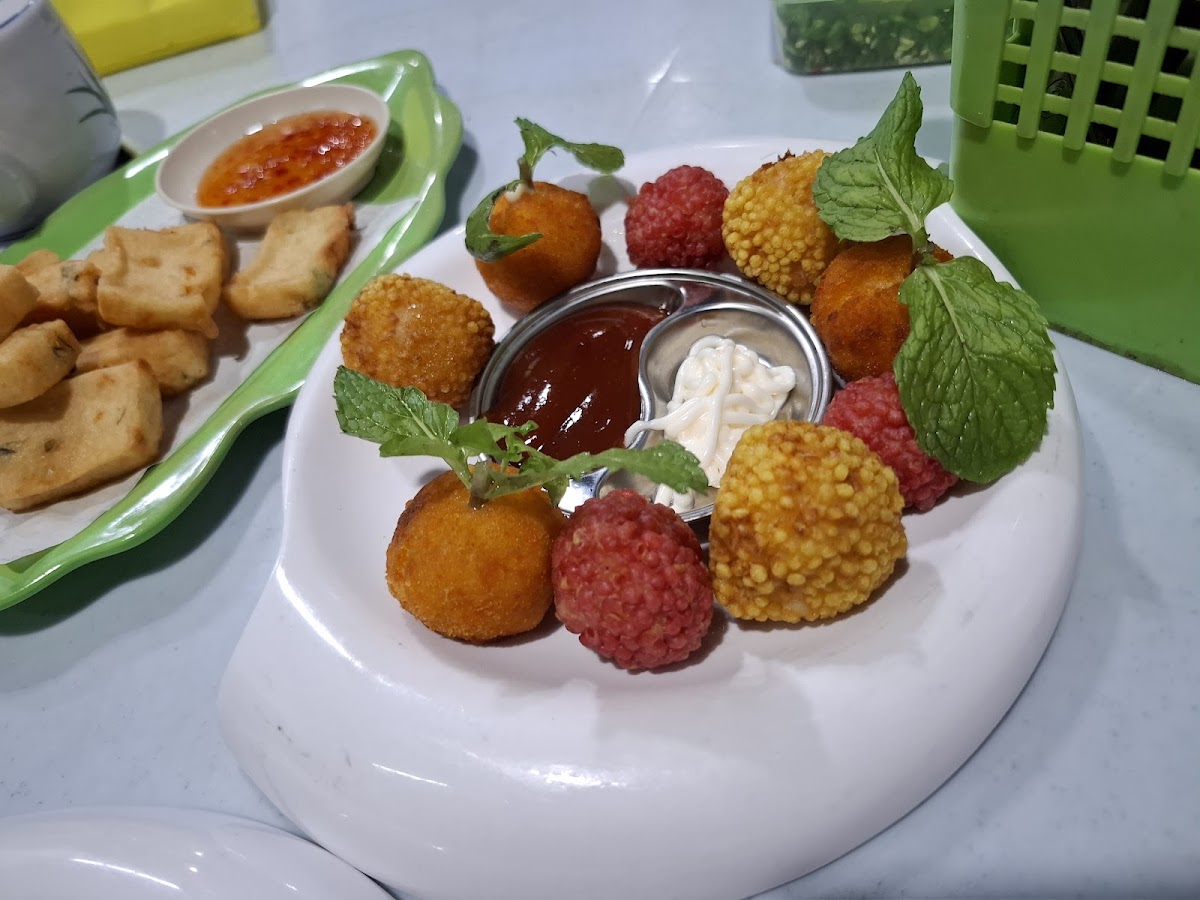 Wang Wang Bak Kut Teh Restaurant 老旺肉骨茶 - Photo 3