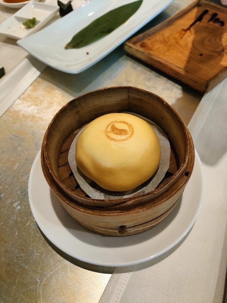 IKURA SUSHI SORRENTO - Photo 7