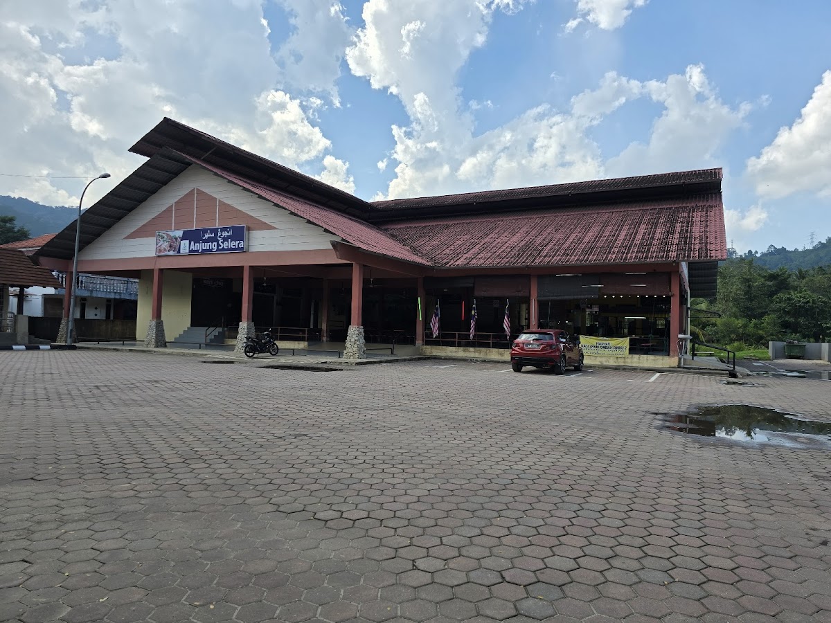 Anjung Selera Sungai Lembing - Photo 3