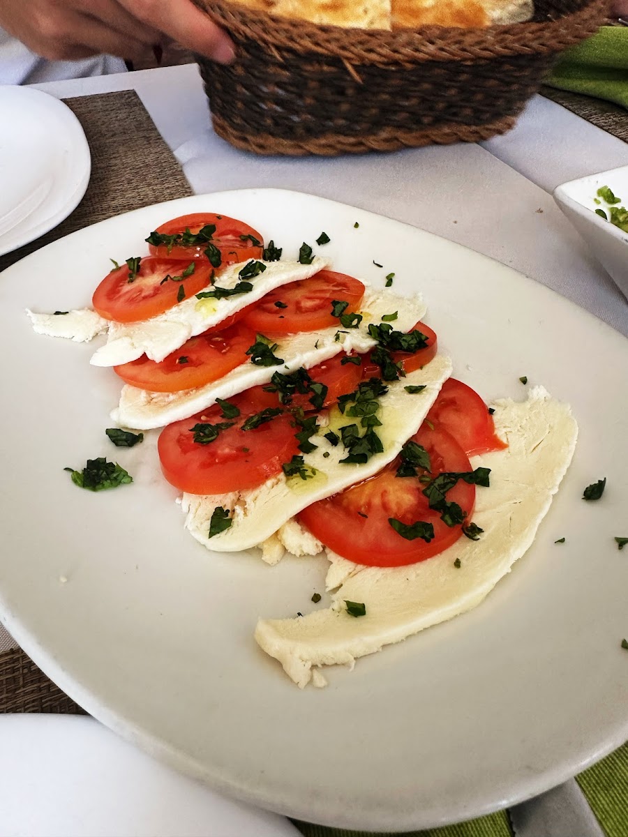 Vaccari Italian Restaurant - Photo 9
