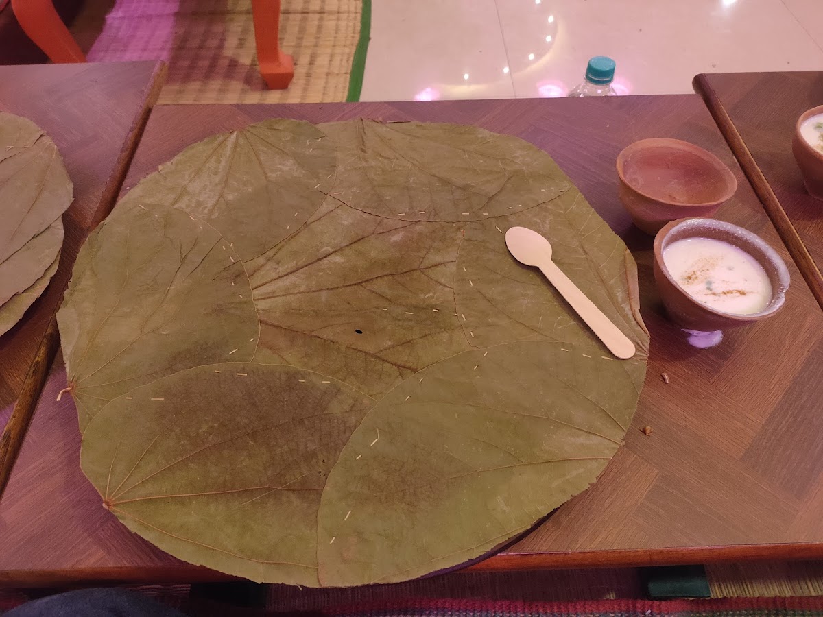 Desi Mandapam Baati Chokha Restaurant - Photo 9