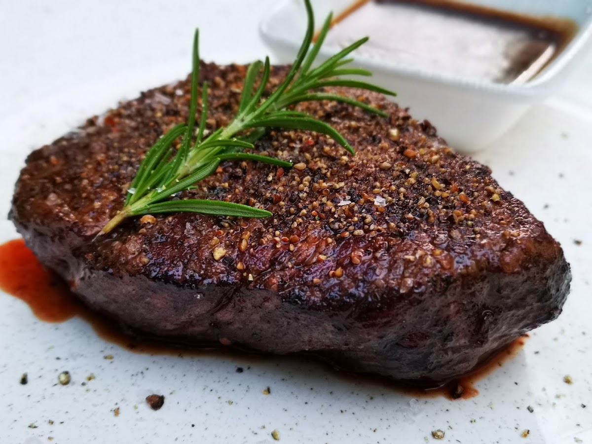 City Grill - Photo 4