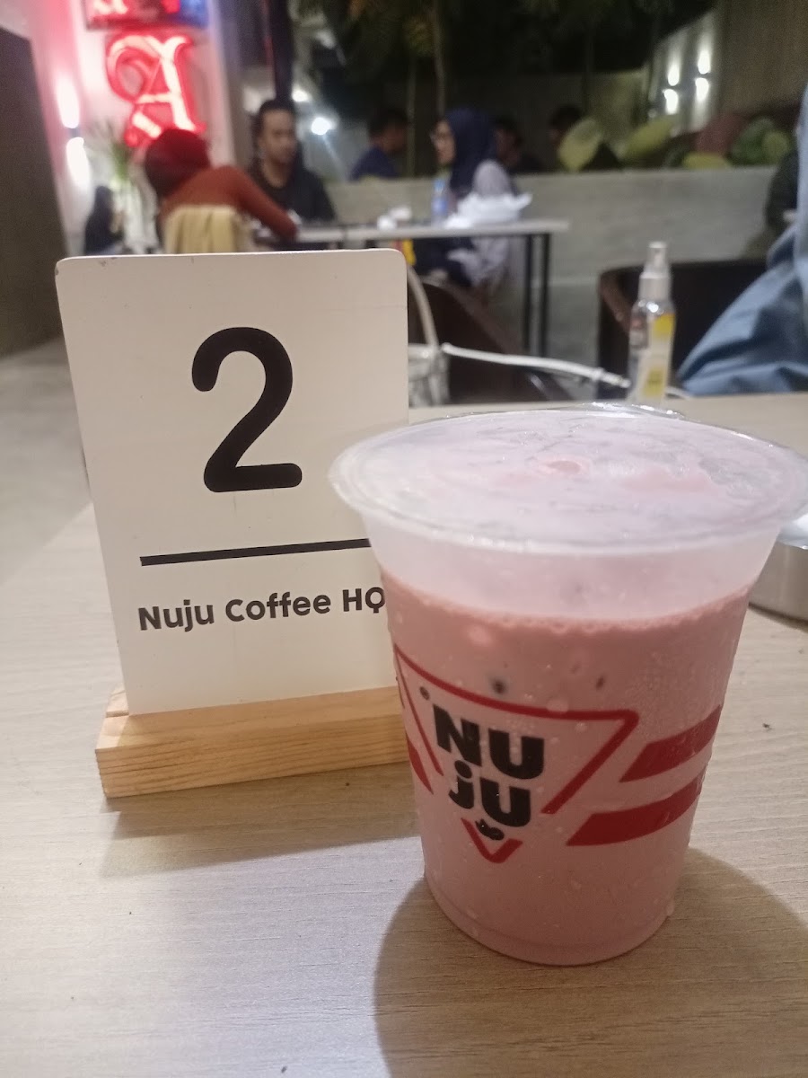 Nuju Coffee HQ, Enggal - Photo 9