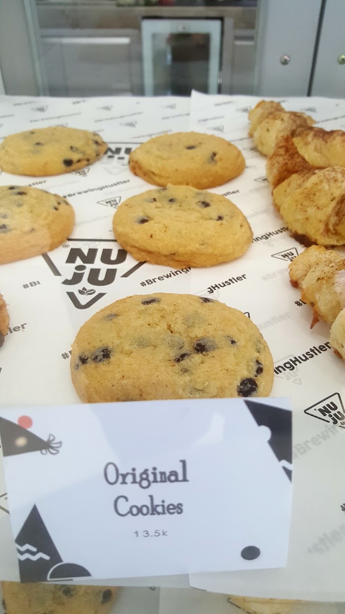 Nuju Coffee HQ, Enggal - Photo 4