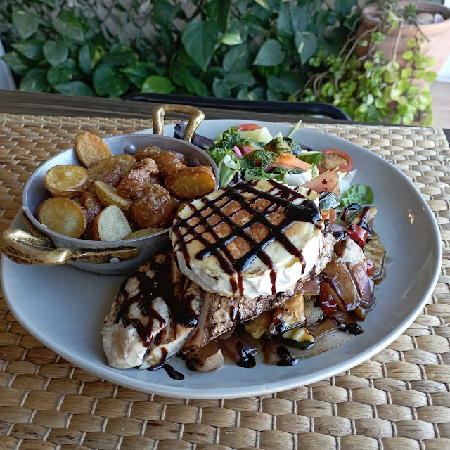 Chicken Goat Cheese