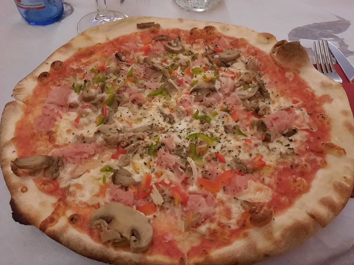 Pizzeria A Toscana - Photo 4