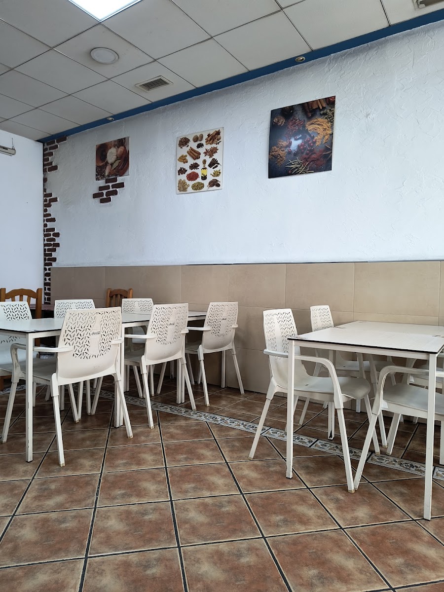 Super Euro Kebab - Photo 2