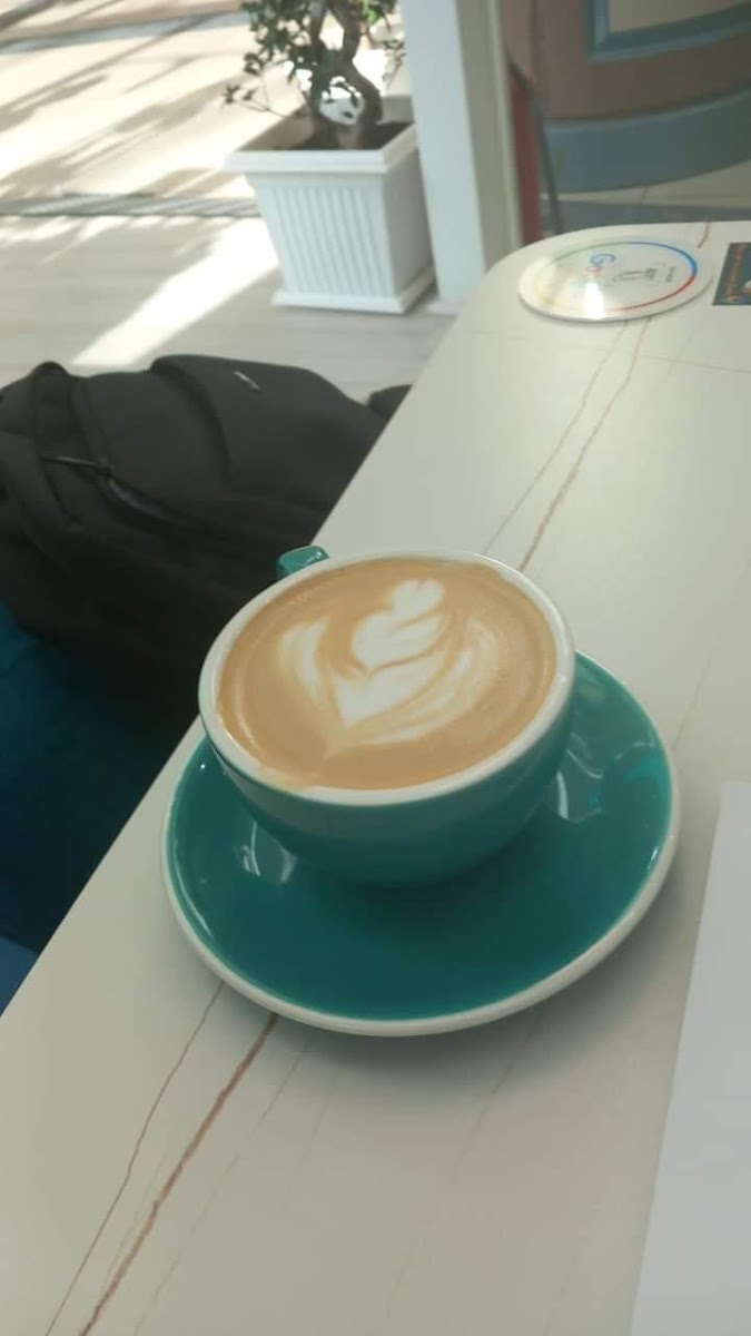 Snow Boom Cafe - Photo 5