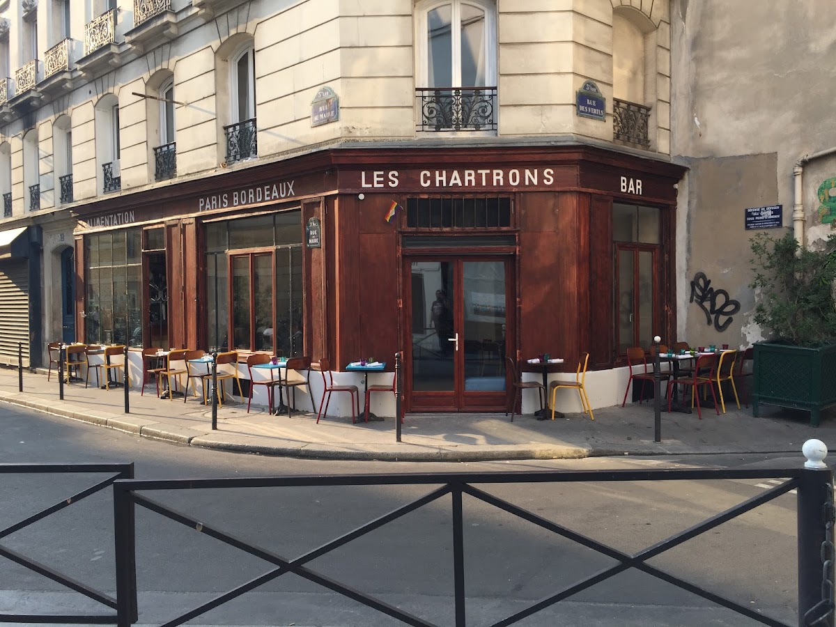 Les Chartrons