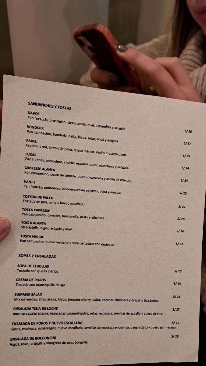 Menu Photo 9