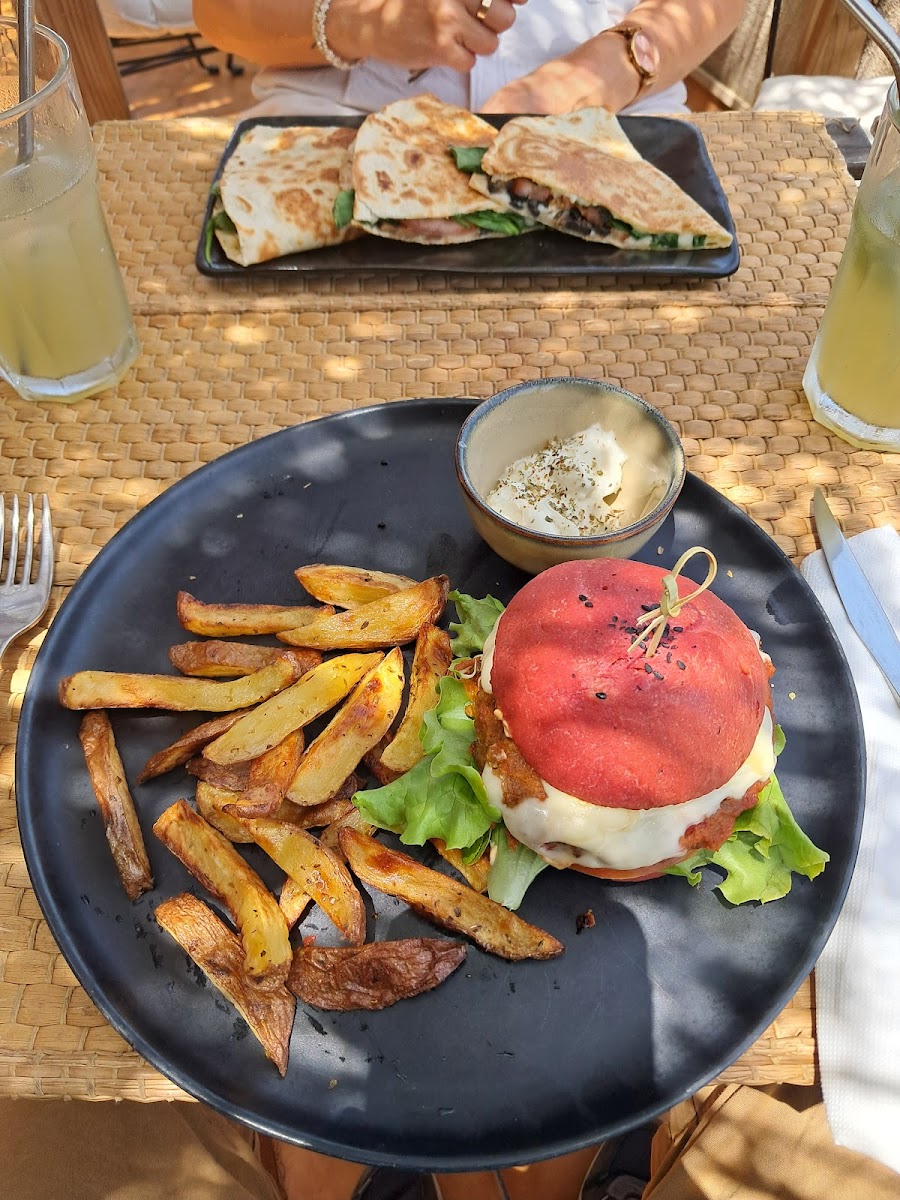 Balance Cafe - Photo 3