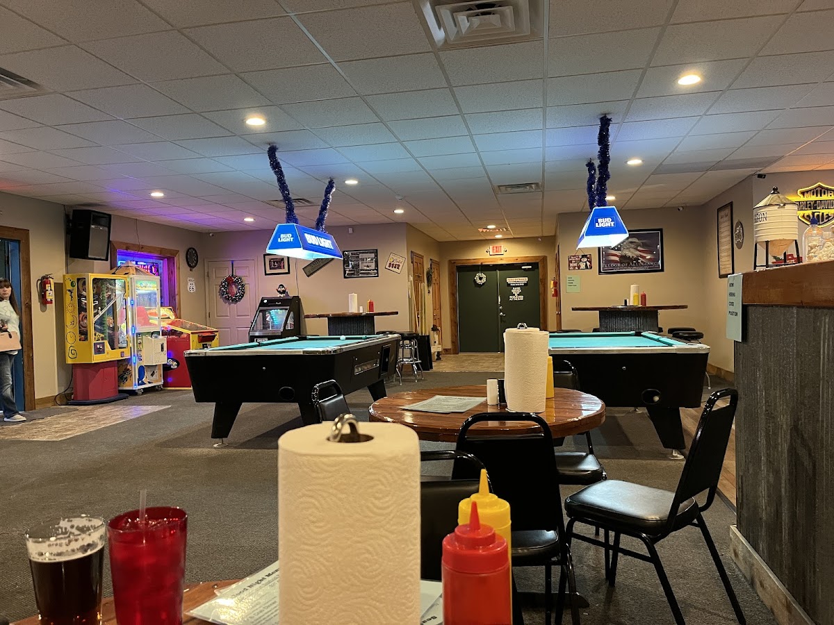 Uncle Ernie's - Photo 2