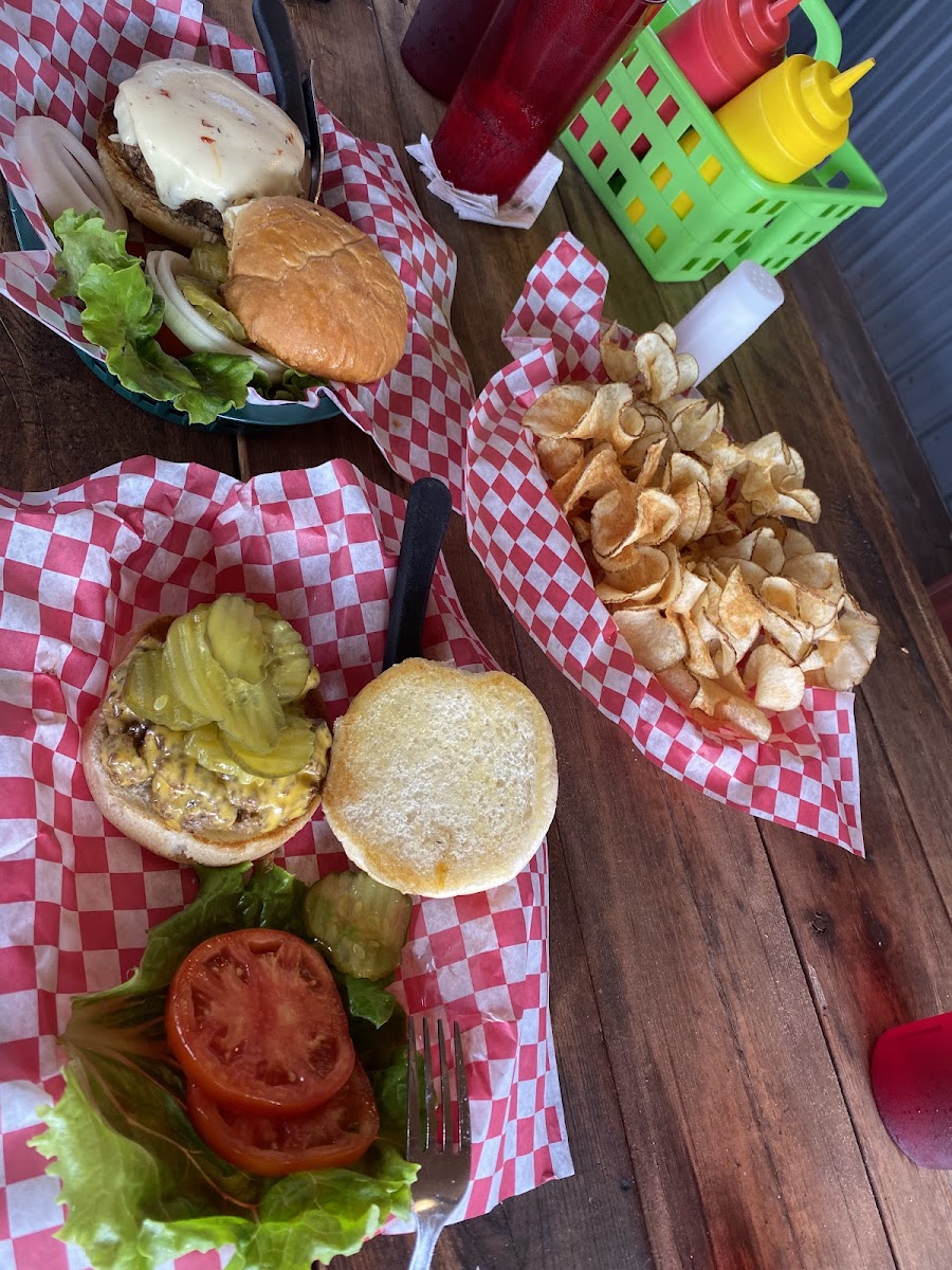 Uncle Ernie's - Photo 3