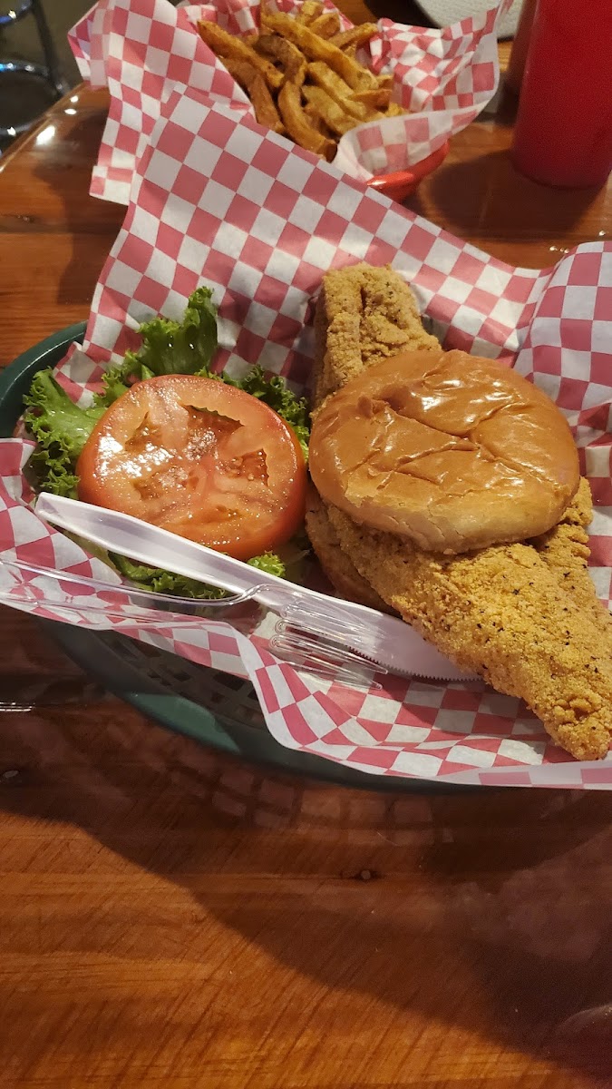 Uncle Ernie's - Photo 8