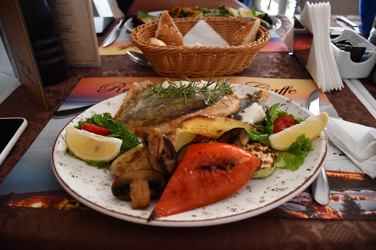 Caffe Caffe - Photo 1