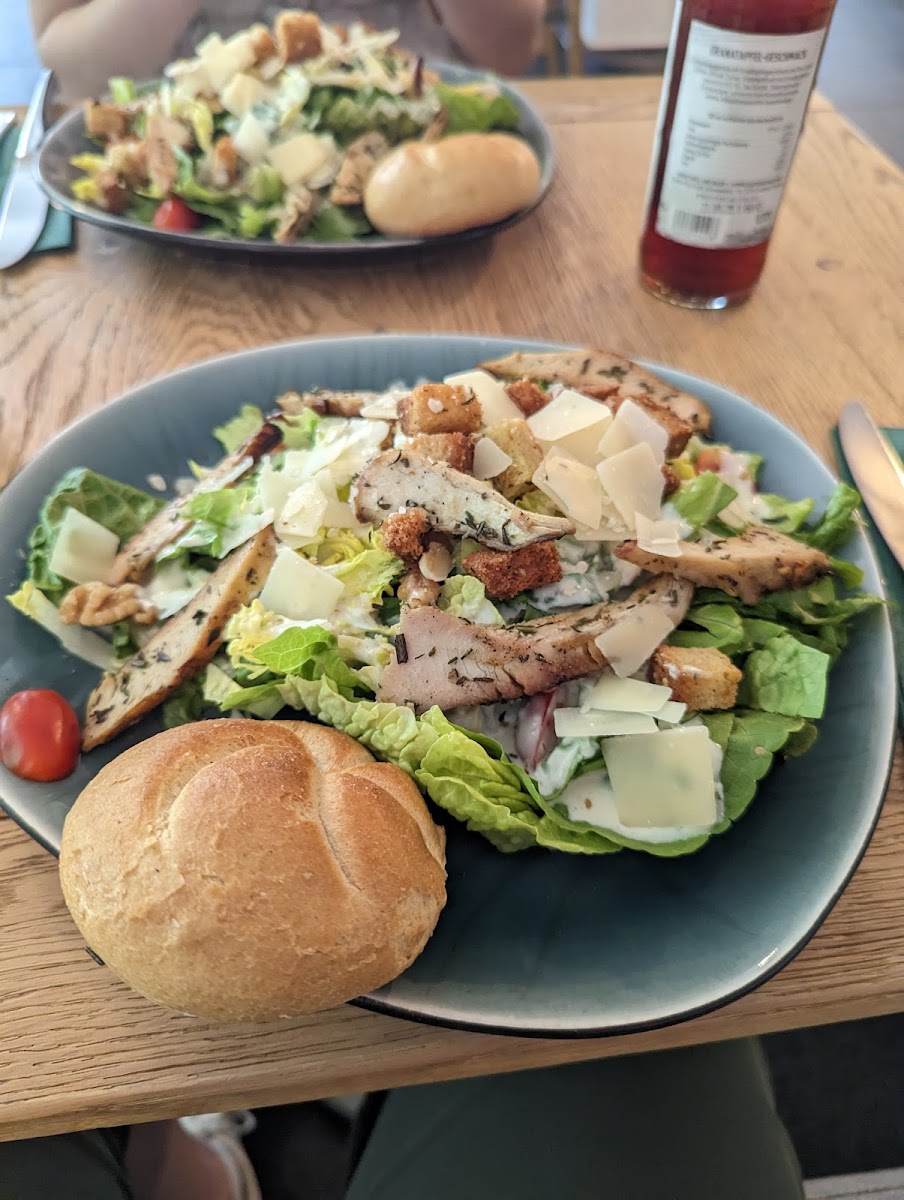 Vivo Cafe, Wein & mehr - Photo 4