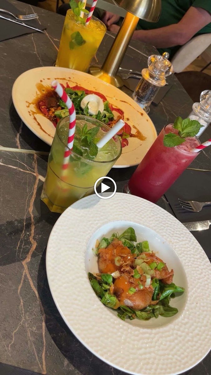 Le 85-The Halal Kitchen - Photo 1